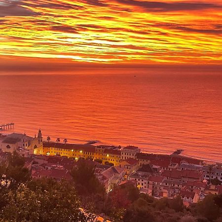 Hotel Sotto le stelle ...il mare Pietra Ligure Esterno foto